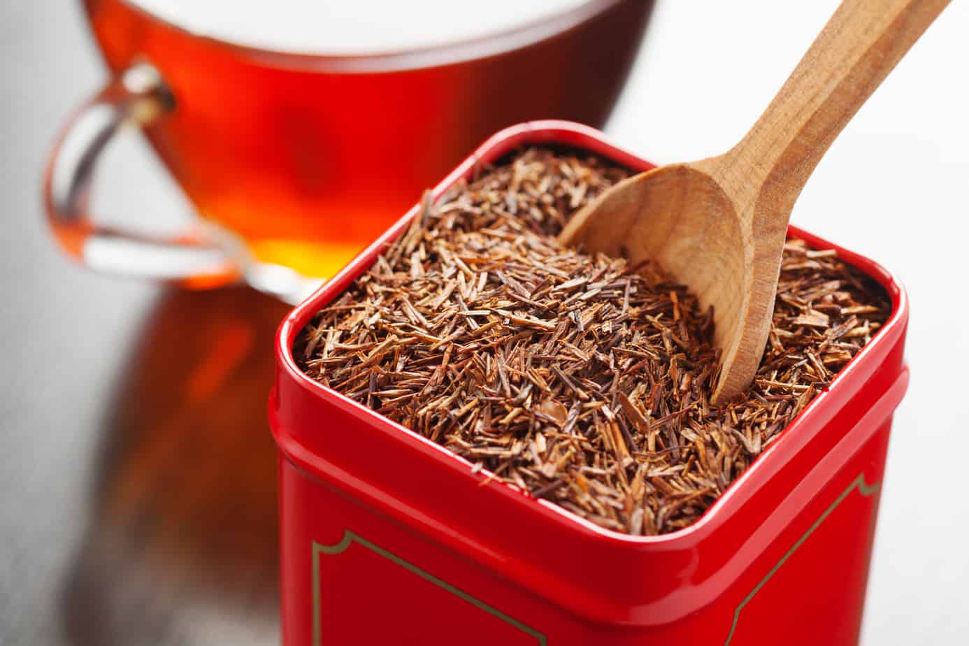 Rooibos in tea tin